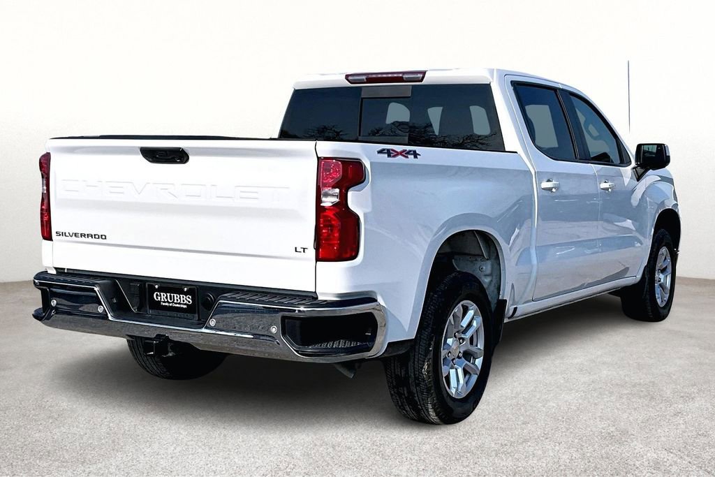 Used 2025 Chevrolet Silverado 1500 LT image 2