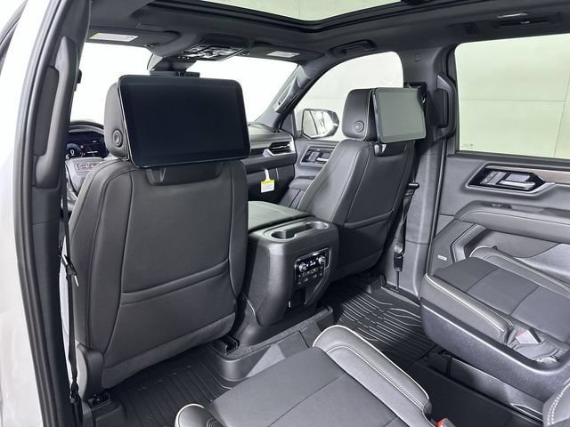 New 2026 GMC Yukon XL Elevation w/ Elevation Premium Package AWD/4WD image 23