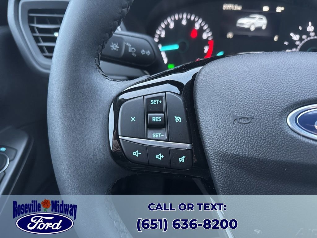 Used 2022 Ford Escape SE w/ Cold Weather Package image 23