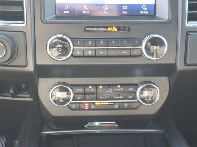 Used 2020 Ford Expedition Limited w/ Equipment Group 303A image 27