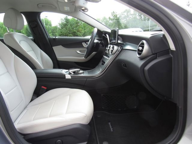 Used 2016 Mercedes-Benz C 300 4MATIC Sedan image 18