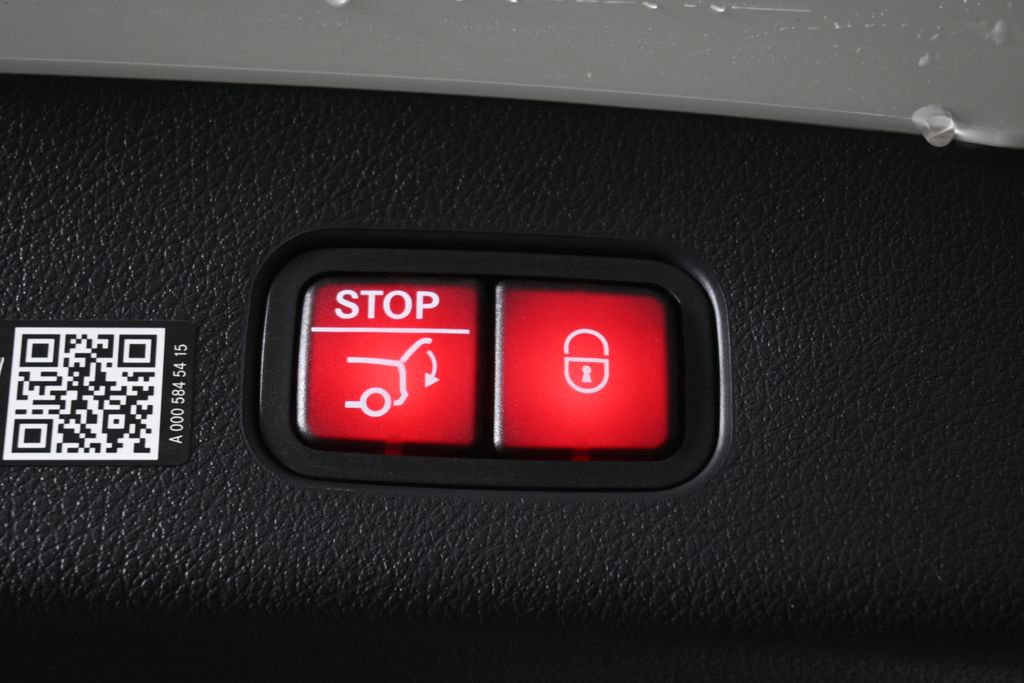 Certified 2026 Mercedes-Benz GLC 300 4MATIC image 36