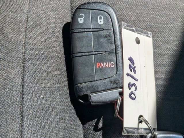 Used 2020 Dodge Durango SXT w/ 3rd Row Seating Group image 23