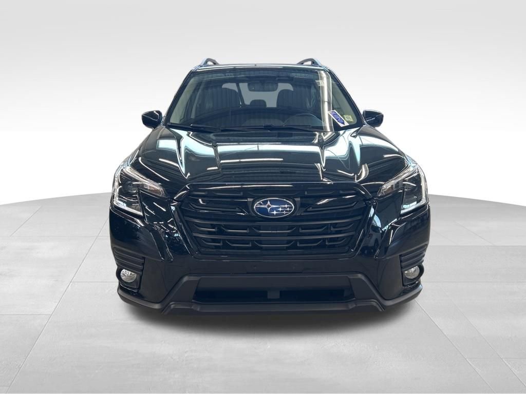 Certified 2023 Subaru Forester Premium image 4