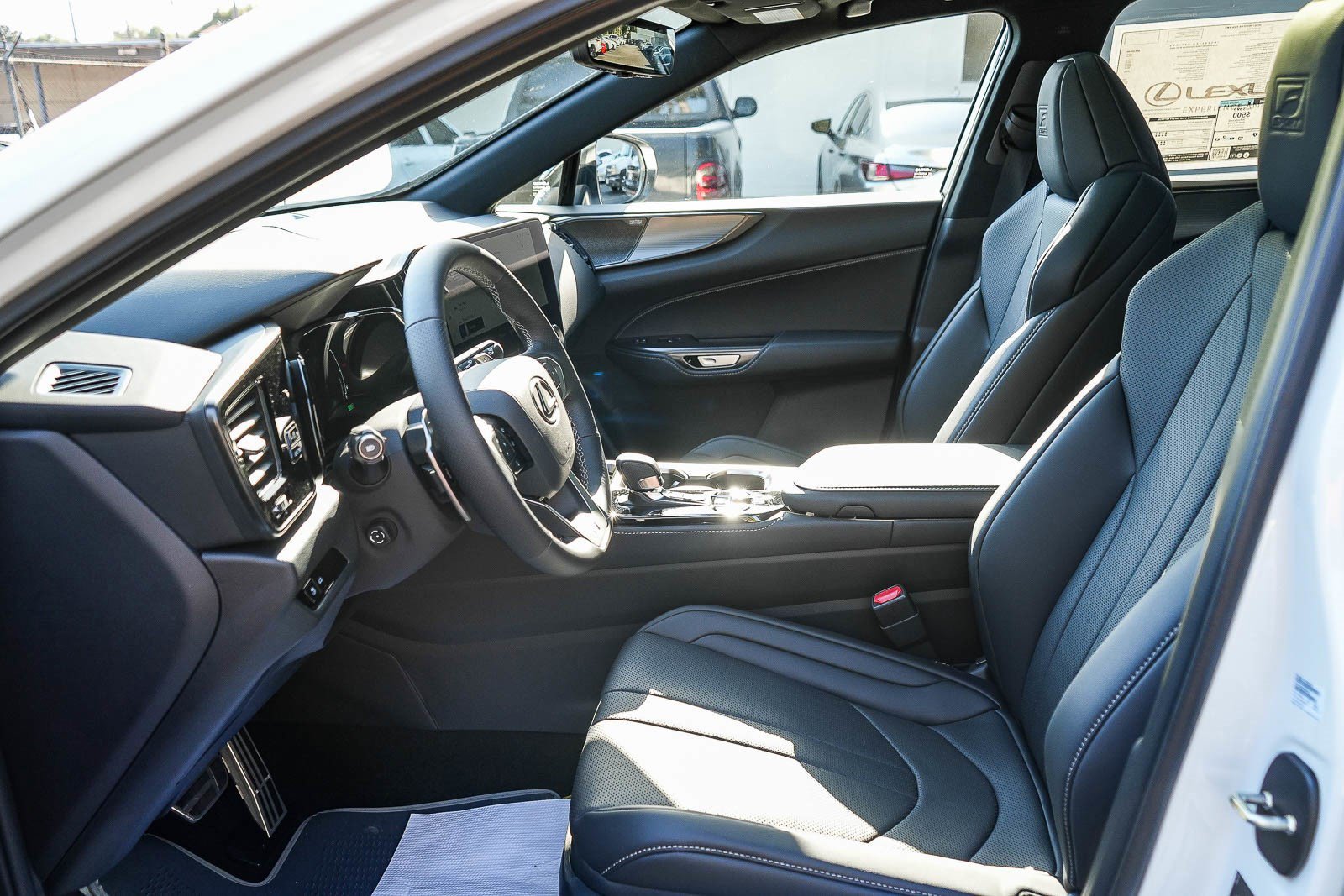 New 2026 Lexus NX 350h F Sport AWD/4WD image 17