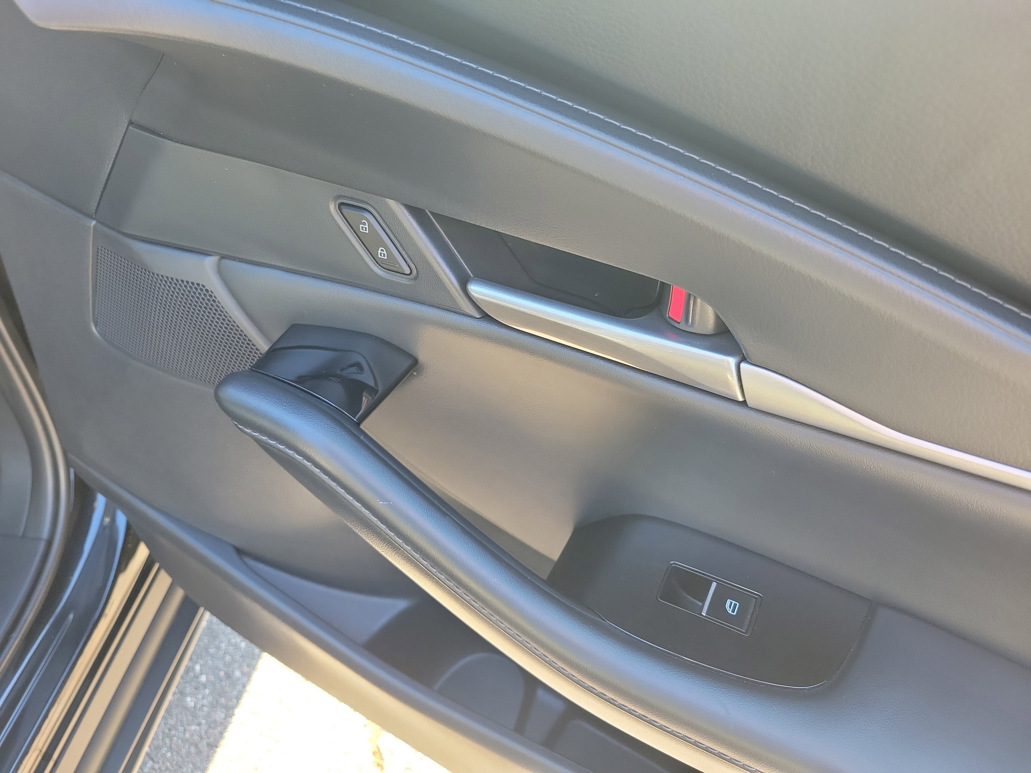 Used 2024 MAZDA CX-30 AWD 2.5 S w/ Select Sport Pkg image 10