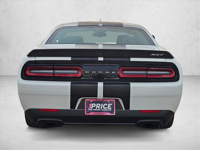 Used 2016 Dodge Challenger SRT Hellcat RWD image 6