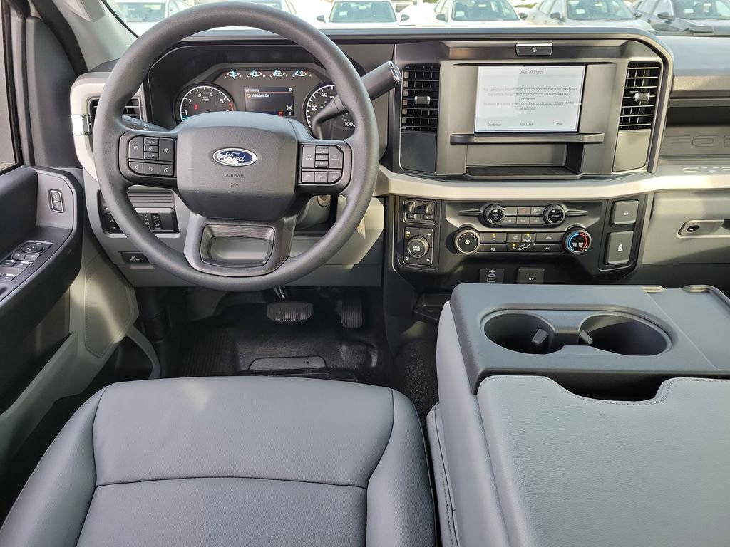New 2026 Ford F250 XL w/ FX4 Off-Road Package image 12