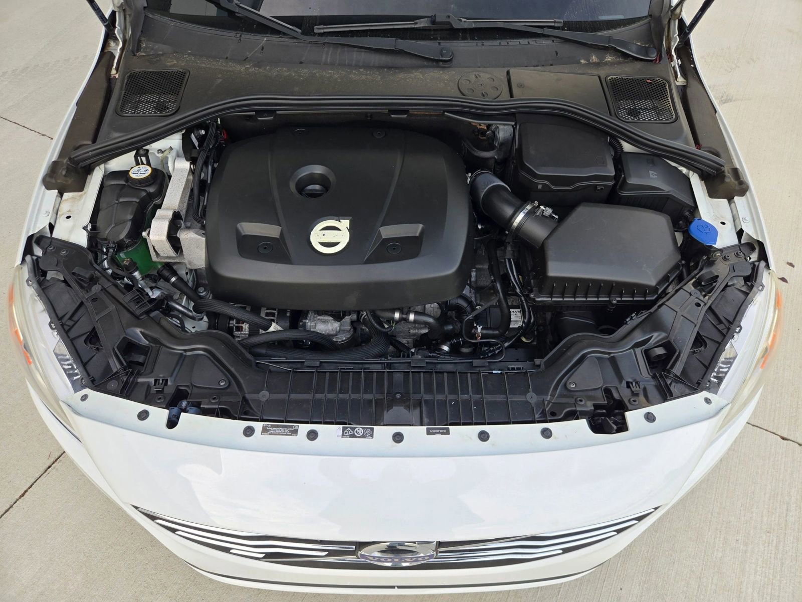 Used 2015 Volvo V60 T5 Premier image 32