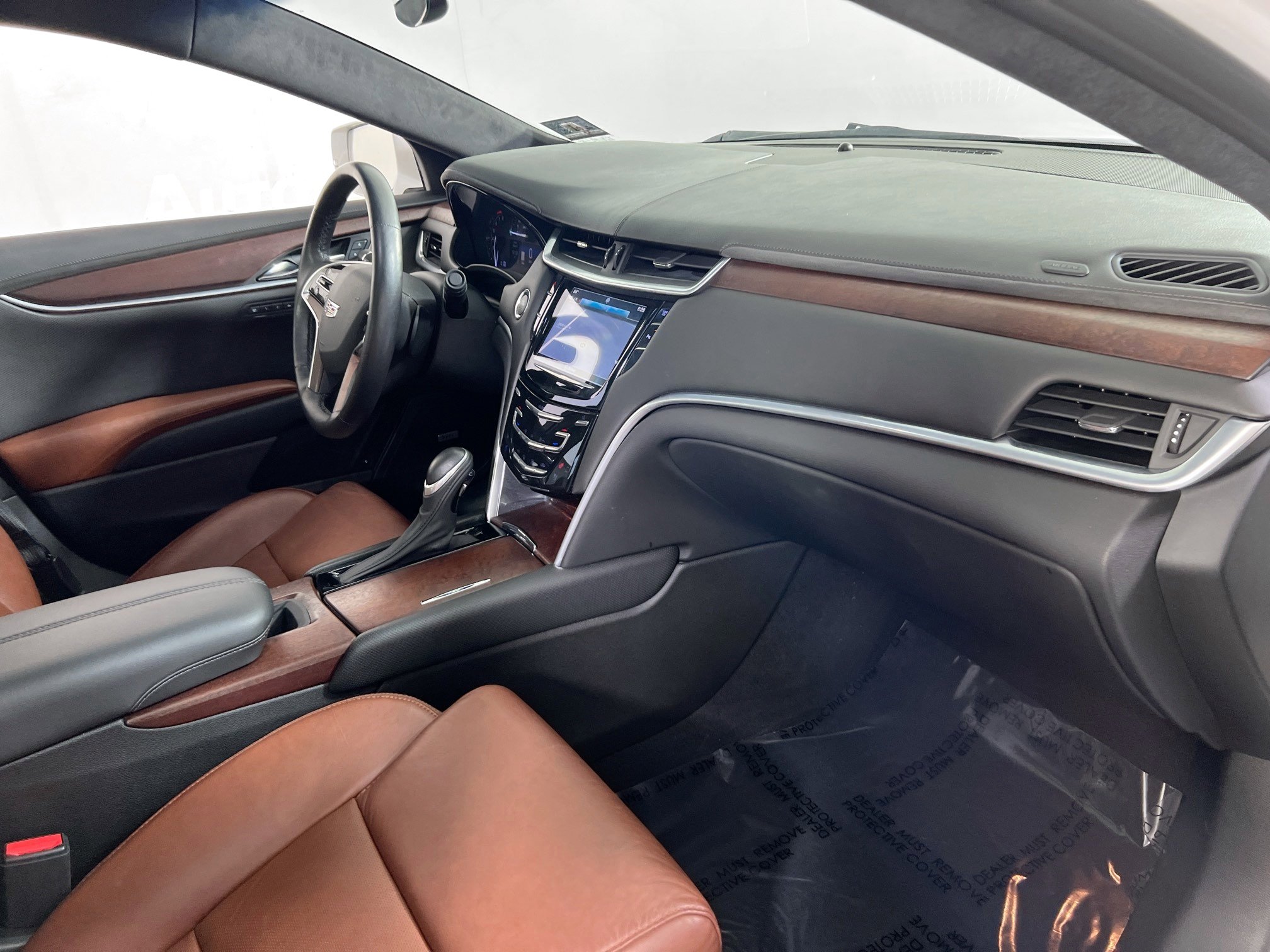 Used 2017 Cadillac XTS Luxury AWD/4WD image 30