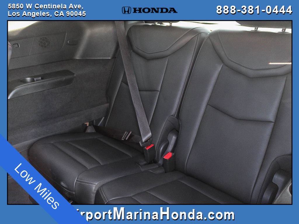 Used 2021 Cadillac XT6 Premium Luxury FWD image 25