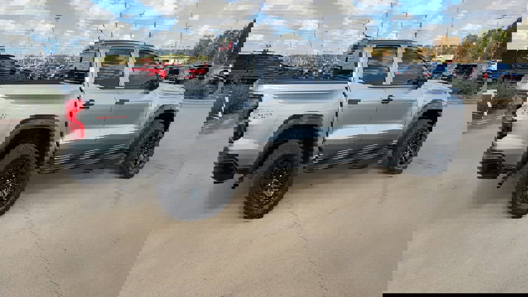 Certified 2024 Chevrolet Colorado Trail Boss w/ Technology Package image 7