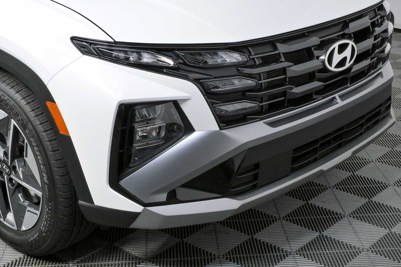 Certified 2025 Hyundai Tucson SEL FWD image 35