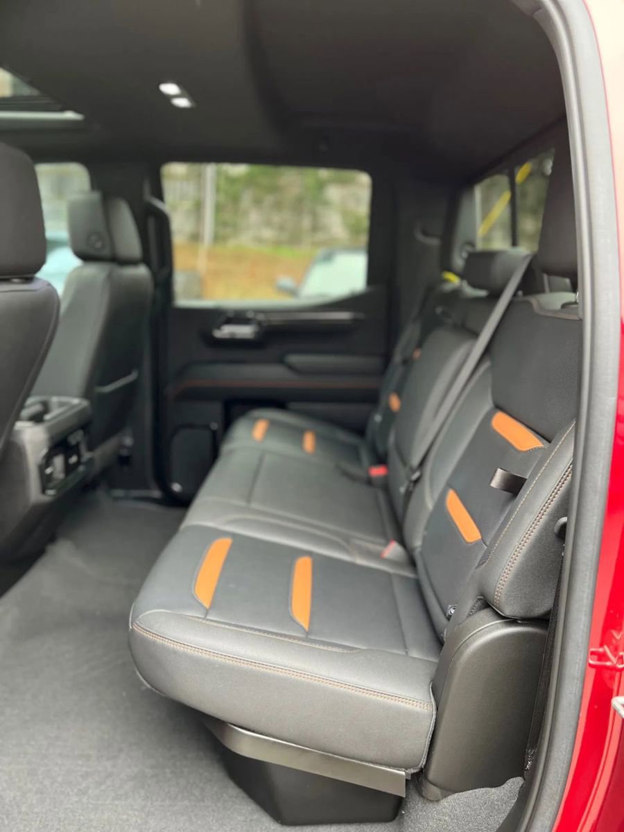 Used 2023 GMC Sierra 1500 AT4 w/ AT4 Premium Package image 10