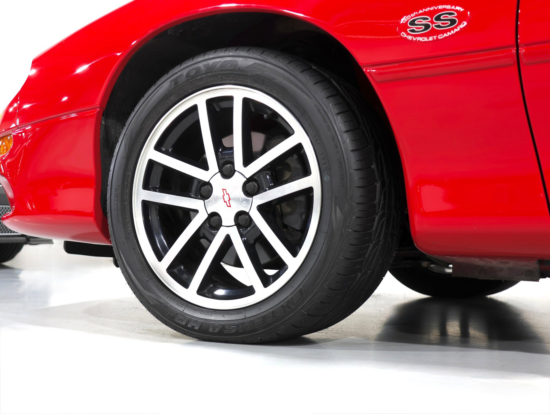Used 2002 Chevrolet Camaro Z28 w/ SS Performance/Appearance Pkg RWD image 21