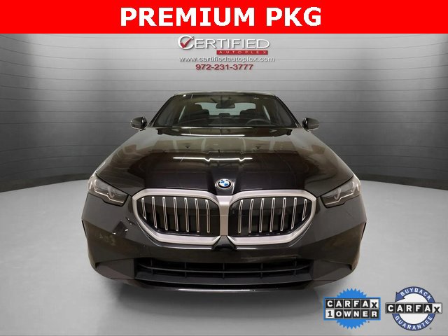 Used 2025 BMW 530i image 2