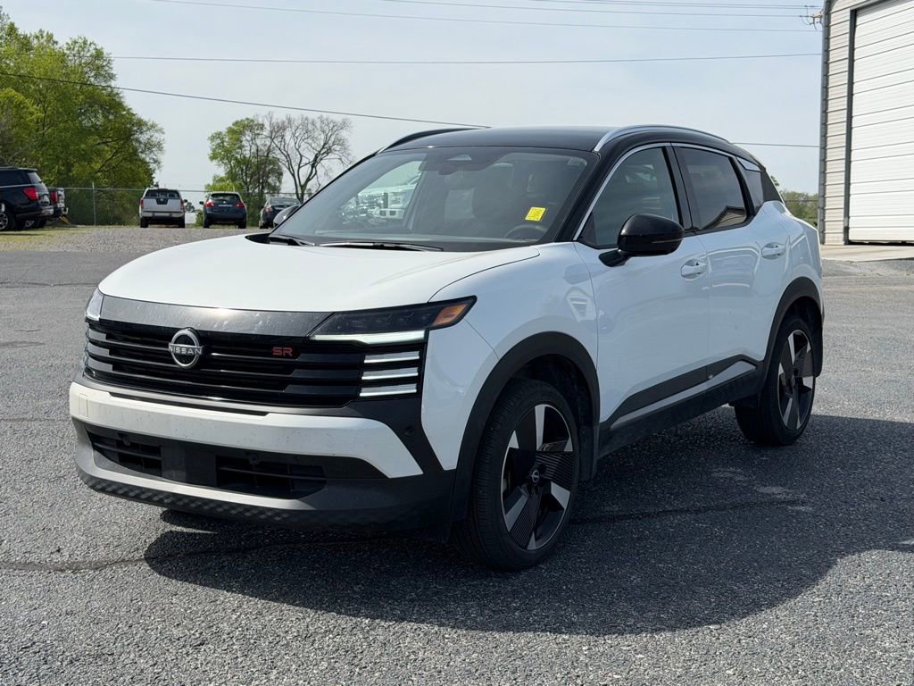 Used 2025 Nissan Kicks SR image 11