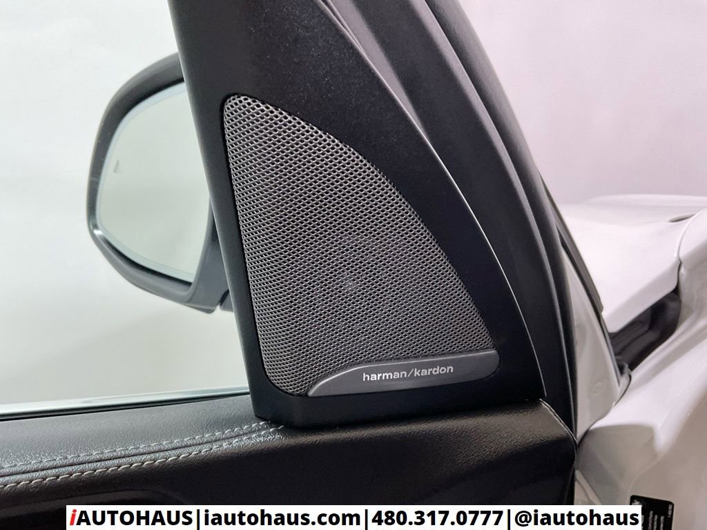 Used 2024 BMW X5 xDrive50e w/ Premium Package AWD/4WD image 38