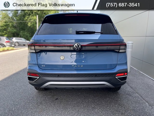 New 2025 Volkswagen Taos SE image 16