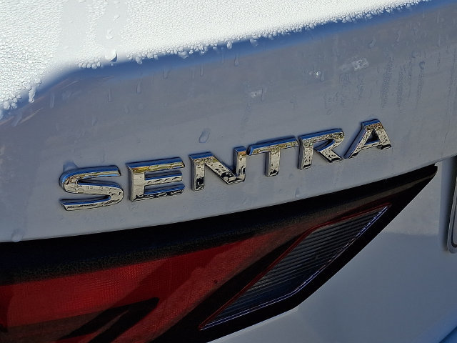 Used 2025 Nissan Sentra SV FWD image 30