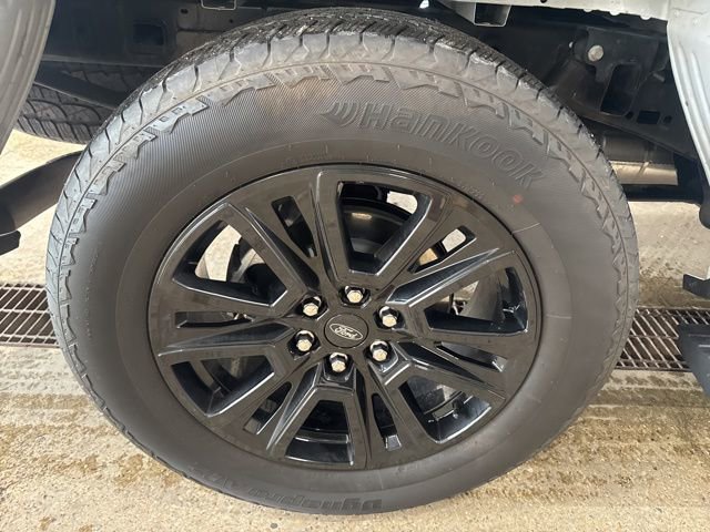 Used 2025 Ford F150 Platinum w/ Equipment Group 702A High image 24