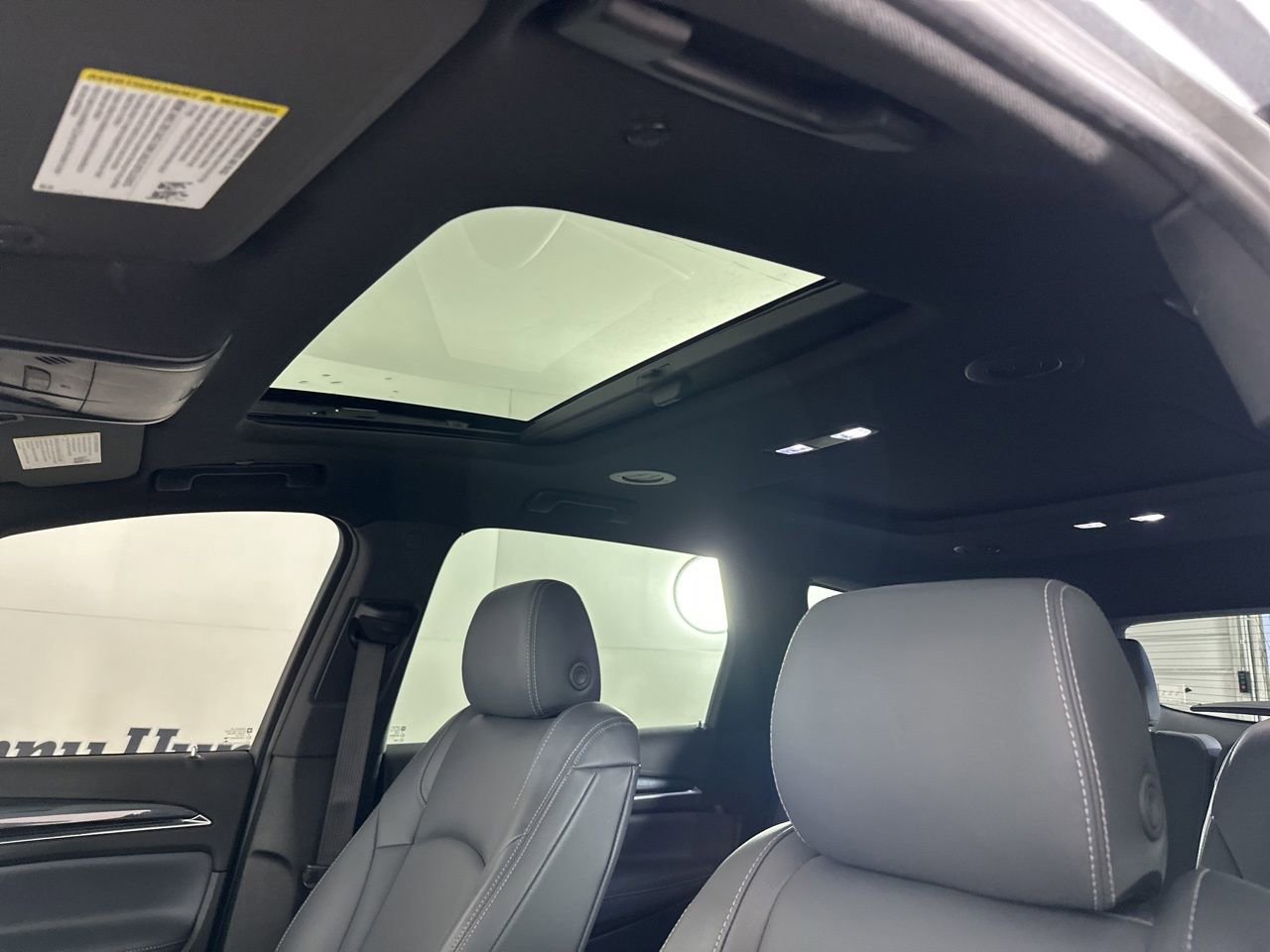 Used 2023 Buick Enclave Essence w/ Experience Buick Package image 24