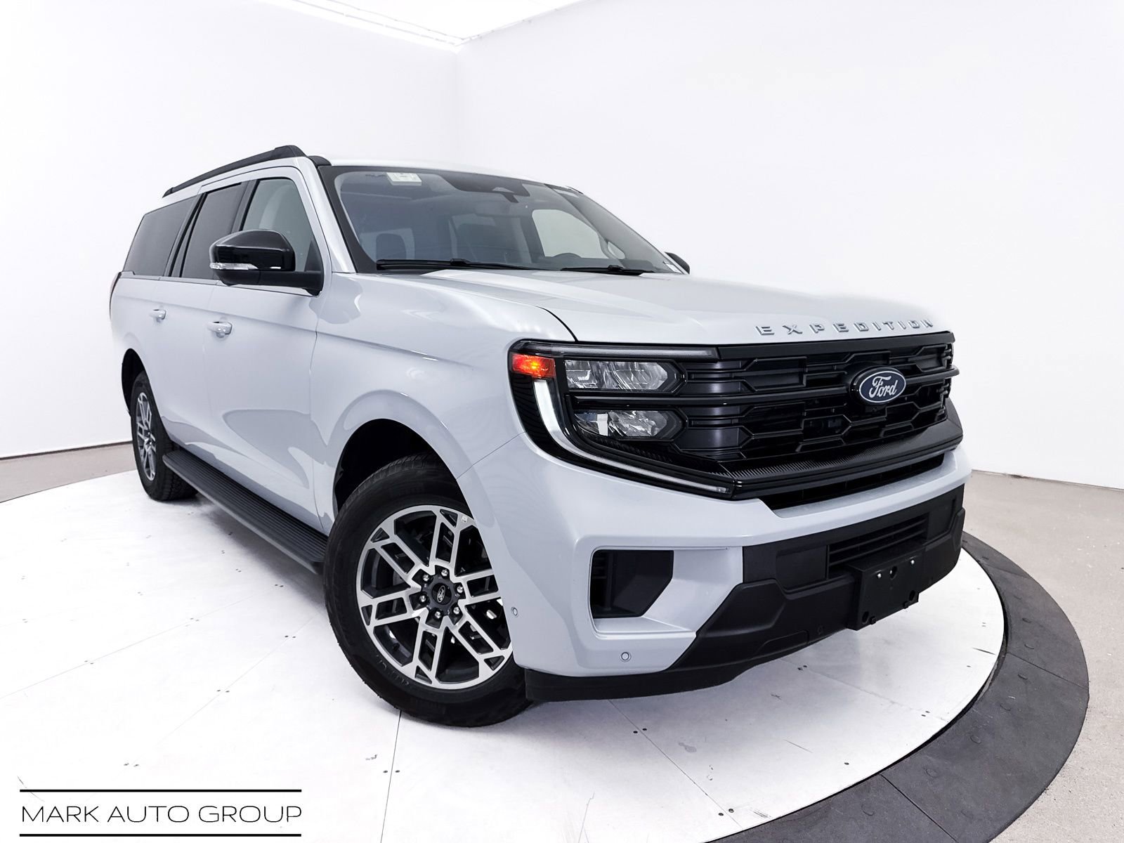 Used 2025 Ford Expedition Max Active