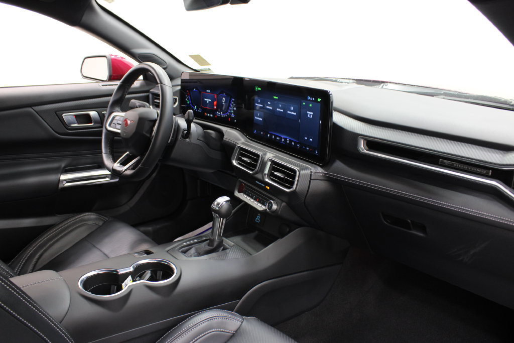Used 2025 Ford Mustang GT Premium RWD image 23