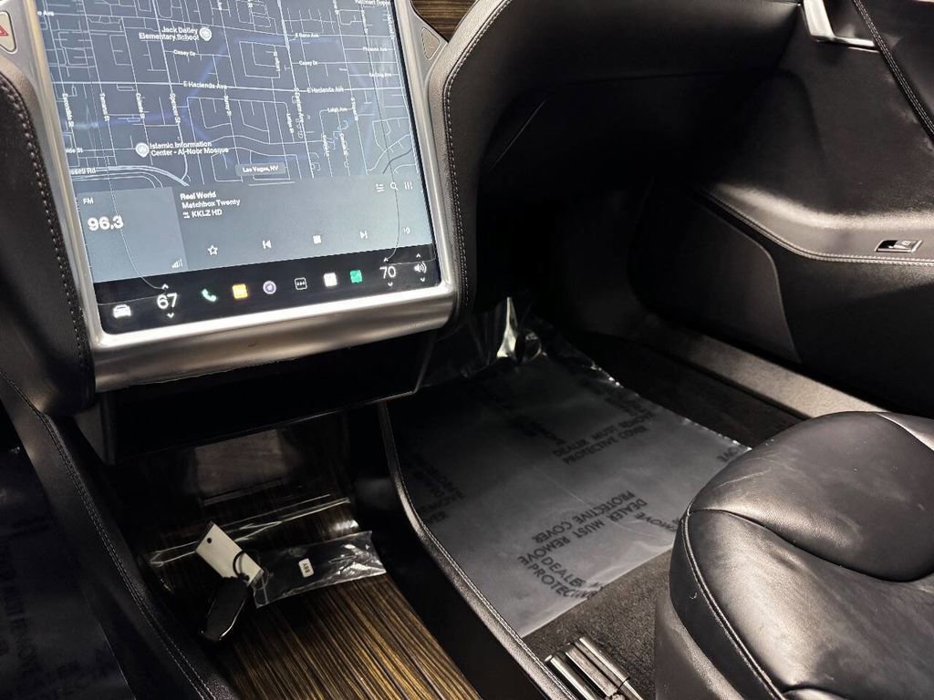 Used 2015 Tesla Model S P85D image 26
