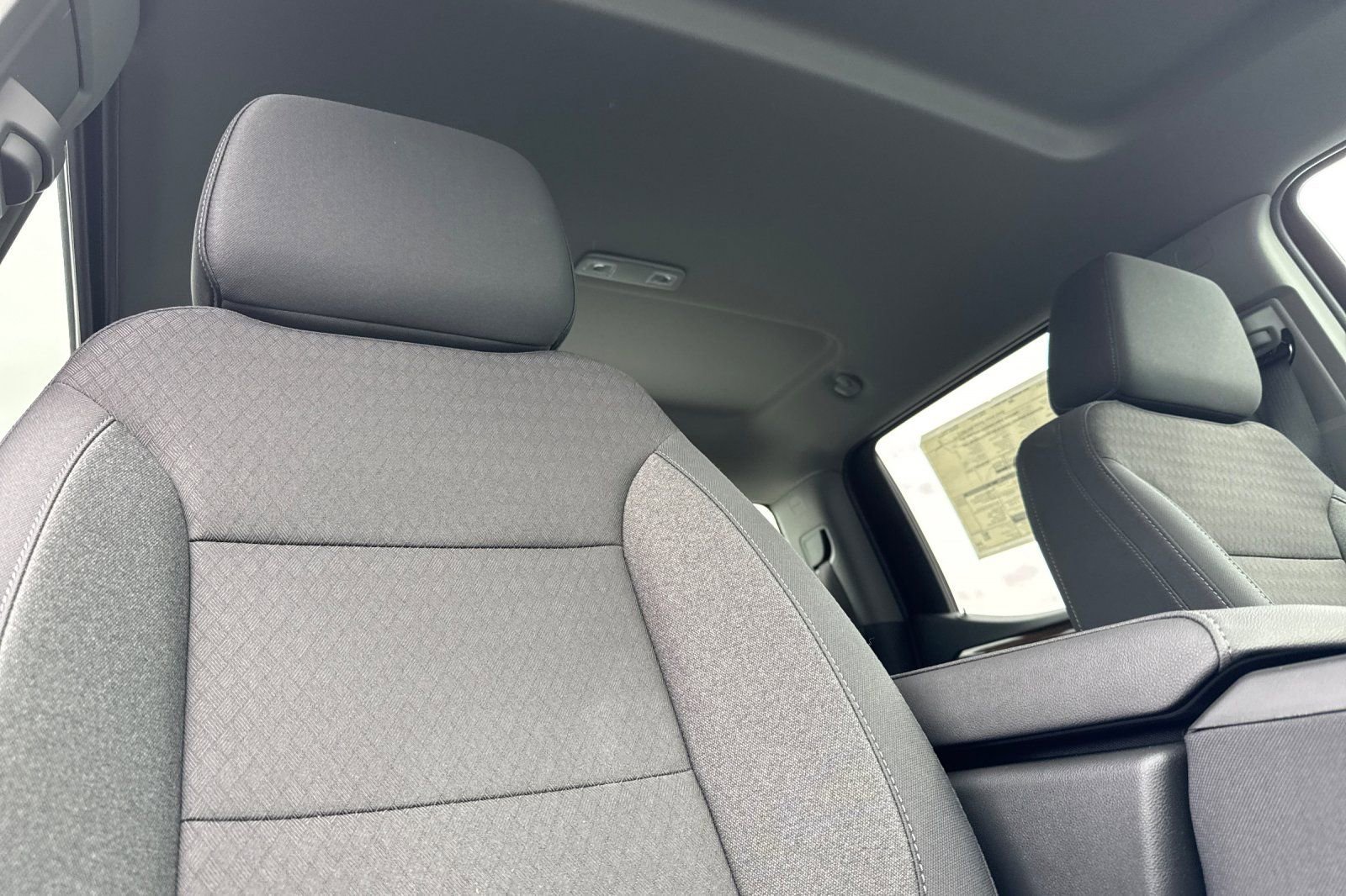 New 2025 Chevrolet Silverado 1500 LT image 15