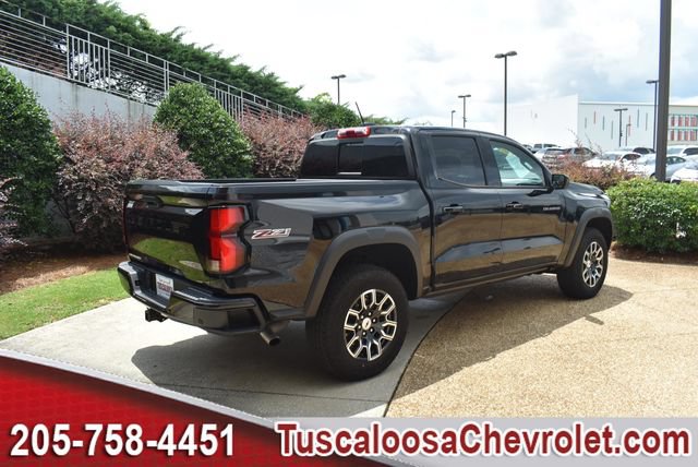 Used 2024 Chevrolet Colorado Z71 w/ Z71 Convenience Package 2 AWD/4WD image 10