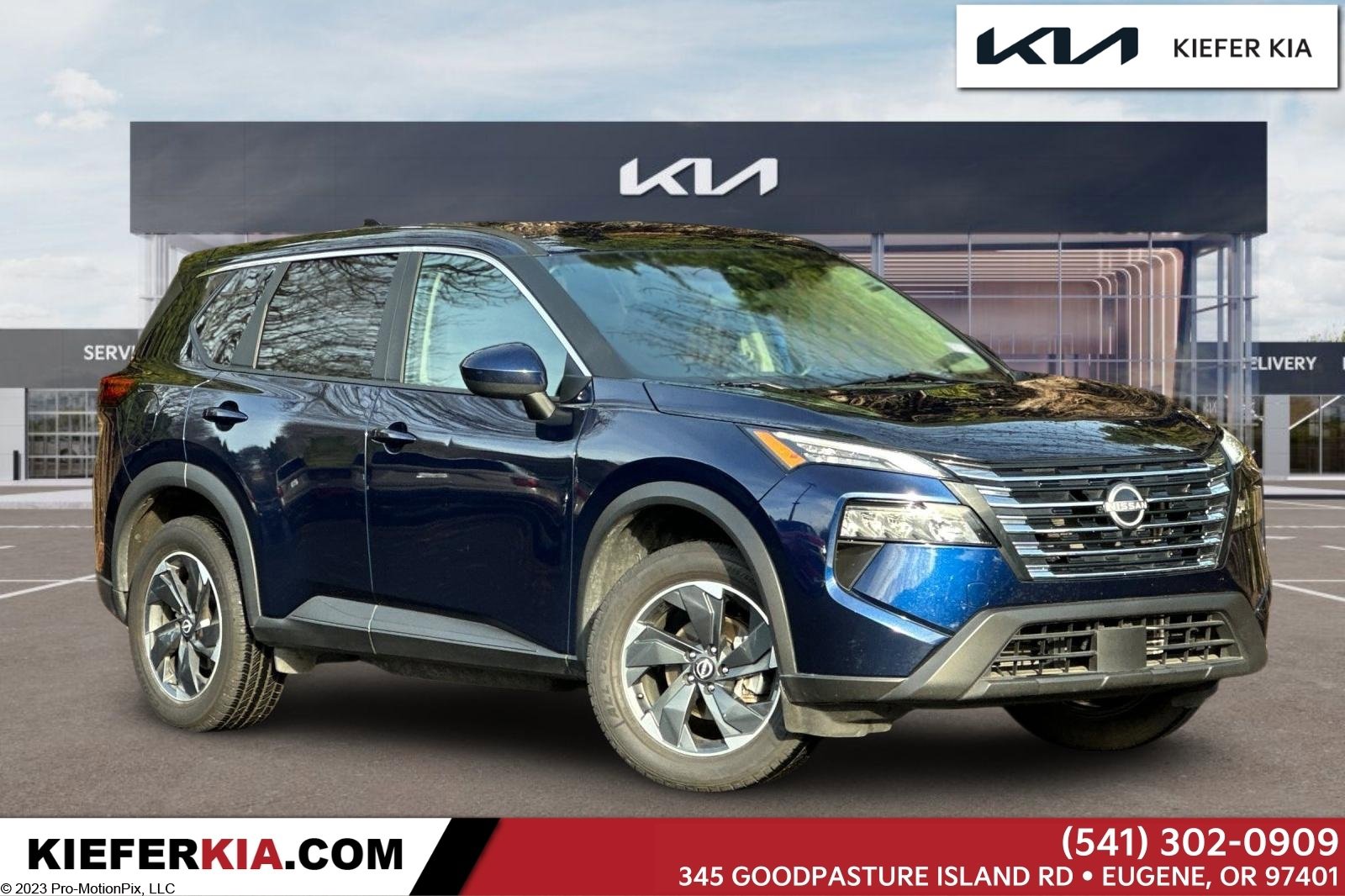 Used 2024 Nissan Rogue SV