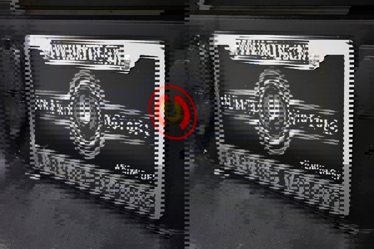 Used 2020 Ford F350 Platinum w/ FX4 Off-Road Package image 22