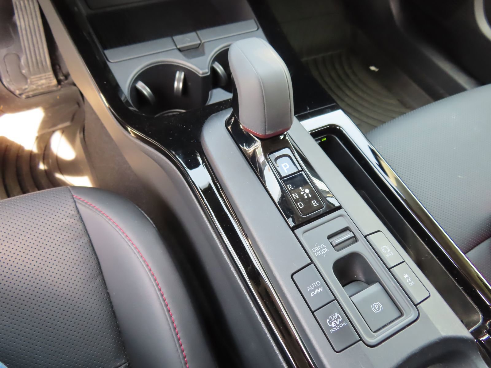 Used 2023 Toyota Prius Prime XSE Premium image 27