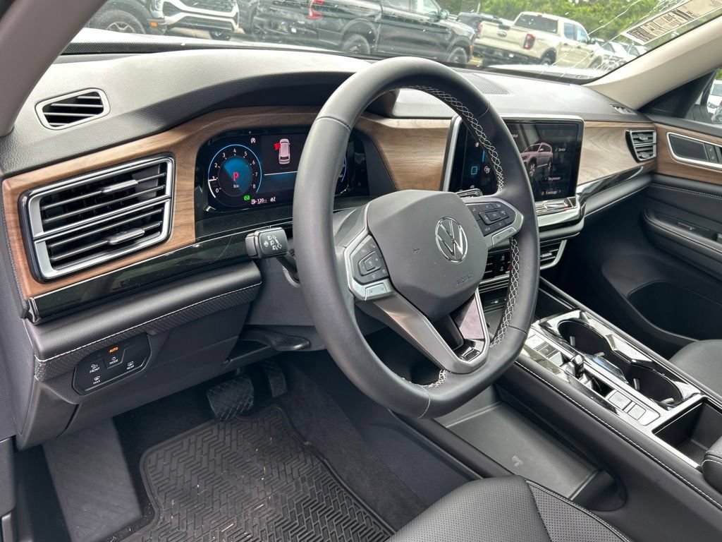 Certified 2026 Volkswagen Atlas SE w/ Panoramic Sunroof Package FWD image 23