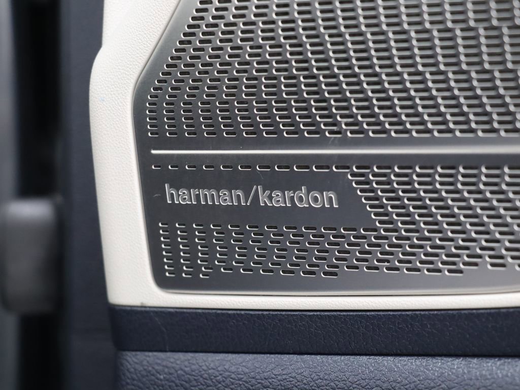 Used 2021 Hyundai Palisade Calligraphy w/ Cargo Package image 32