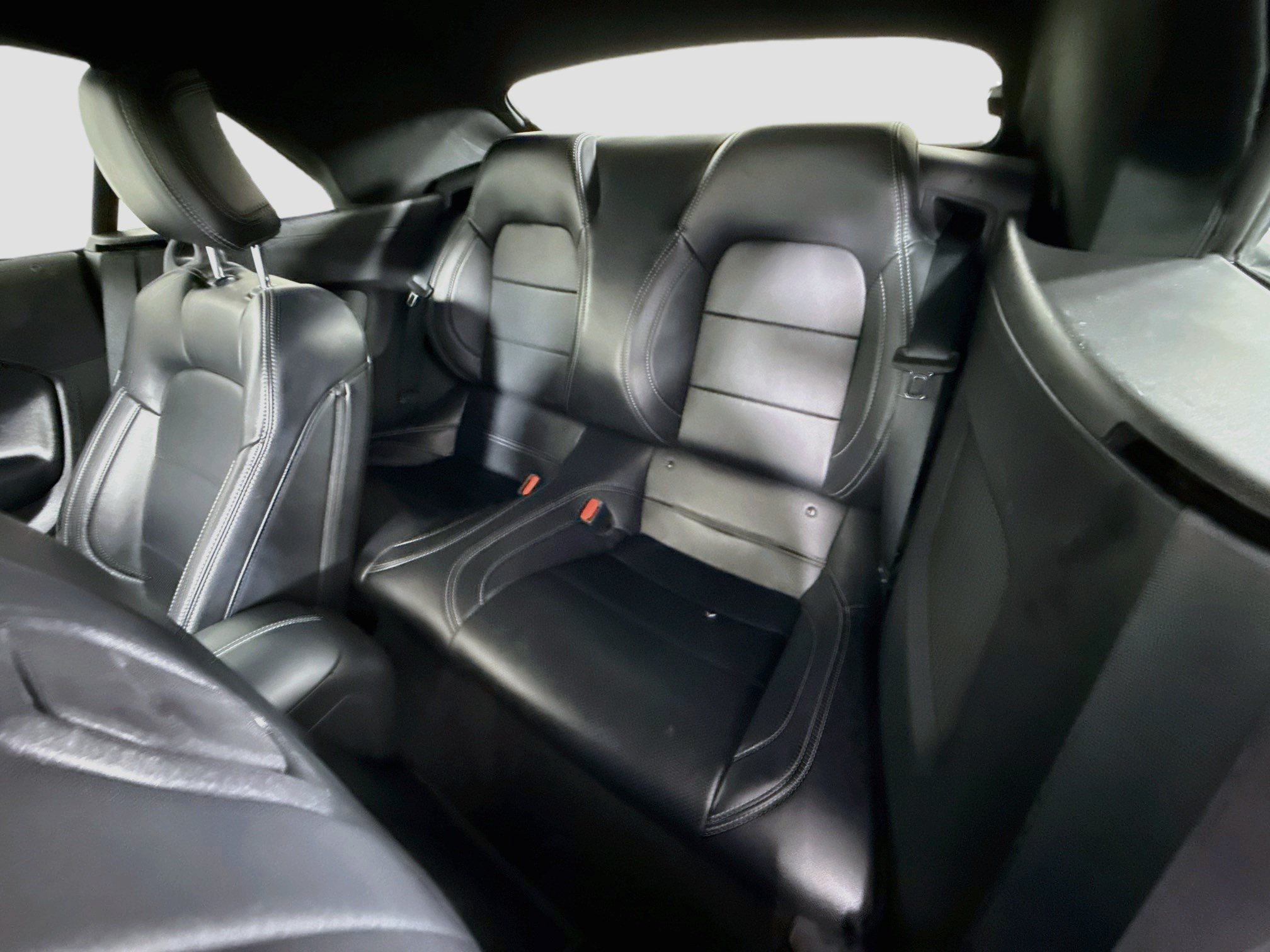 Used 2025 Ford Mustang Premium RWD image 25