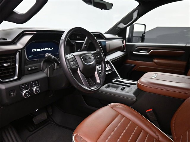 Used 2024 GMC Sierra 3500 Denali Ultimate image 12
