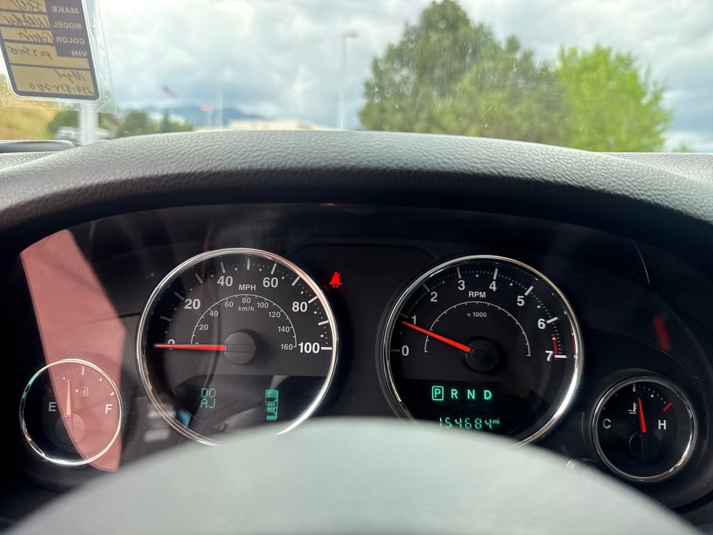Used 2015 Jeep Wrangler Sport AWD/4WD image 17