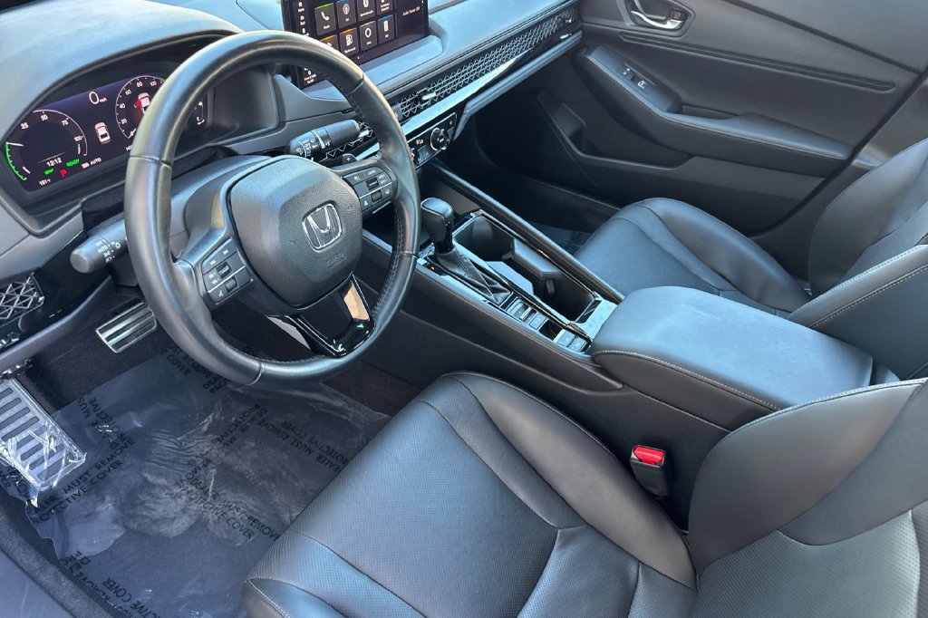 Certified 2024 Honda Accord Sport image 3
