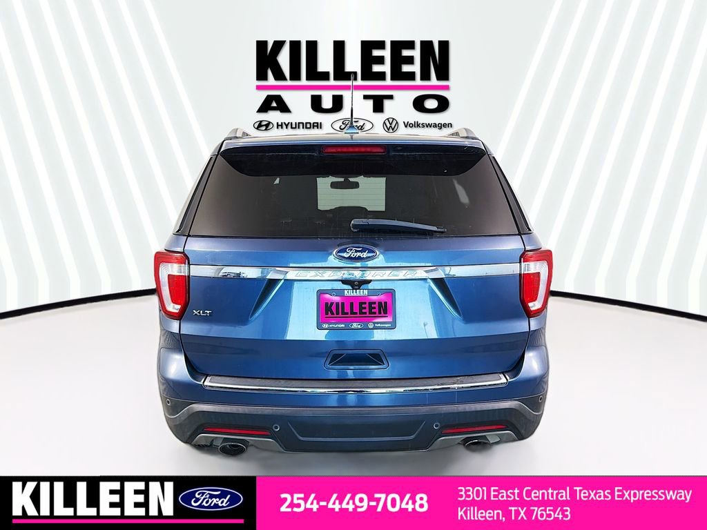 Used 2018 Ford Explorer XLT w/ Equipment Group 201A image 7