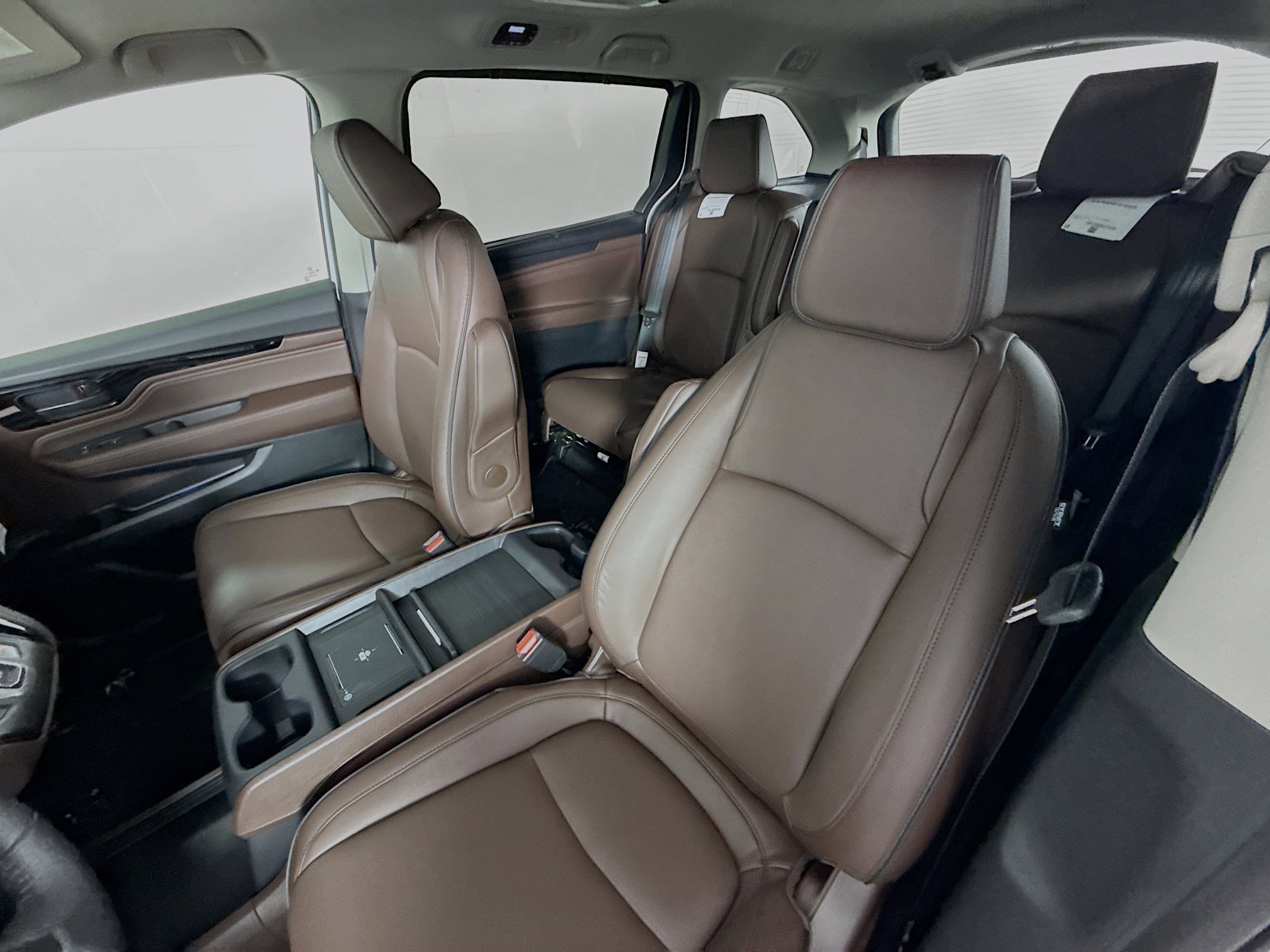New 2026 Honda Odyssey Touring image 26