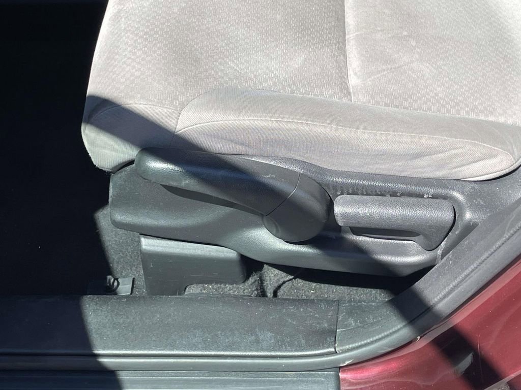 Used 2015 Honda CR-V LX image 16