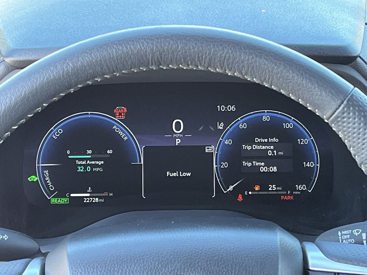 Used 2025 Toyota Sienna Platinum FWD image 13