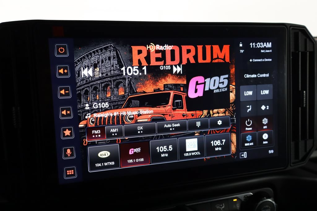 Used 2022 Jeep Gladiator Mojave AWD/4WD image 28