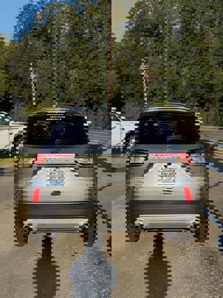 Used 2022 Ford Escape SE w/ Convenience Package image 5