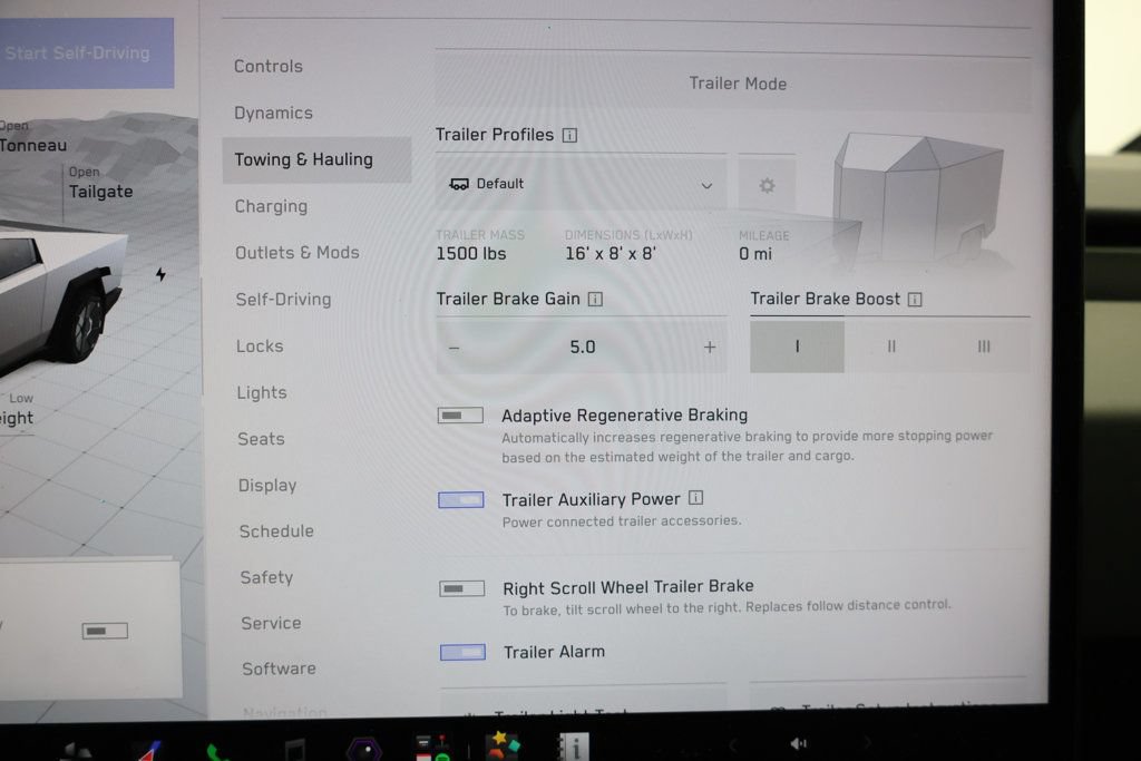 Used 2024 Tesla Cybertruck AWD Crew Cab image 14