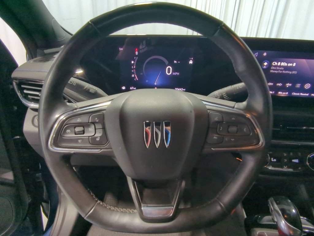 Used 2025 Buick Envista Sport Touring w/ Convenience I Package FWD image 28