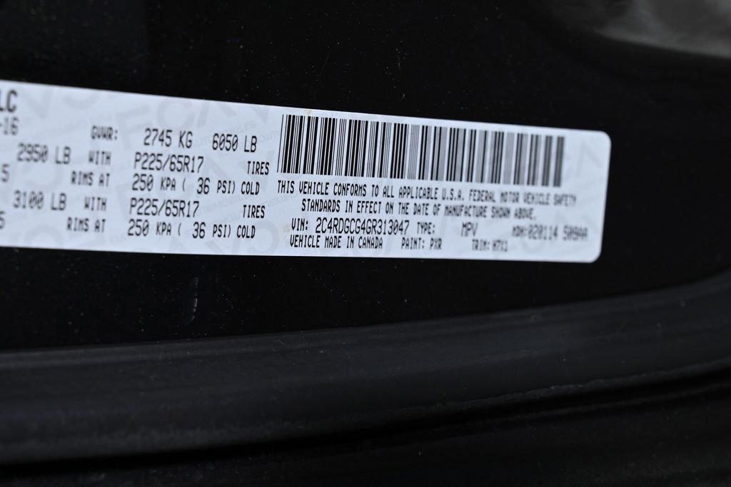 Used 2016 Dodge Grand Caravan SXT image 22
