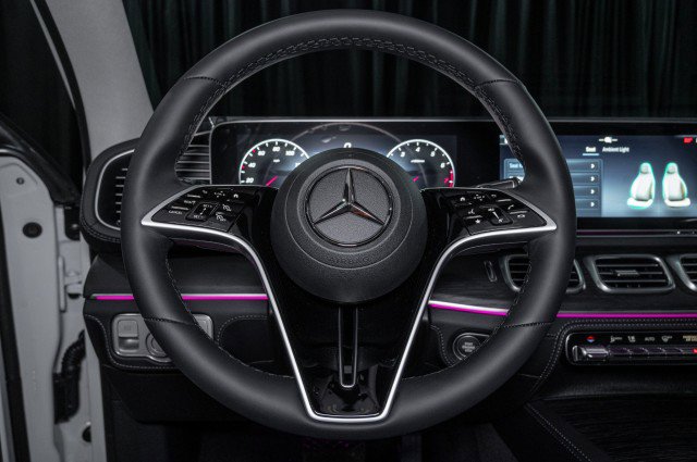 Certified 2025 Mercedes-Benz GLE 350 4MATIC image 23